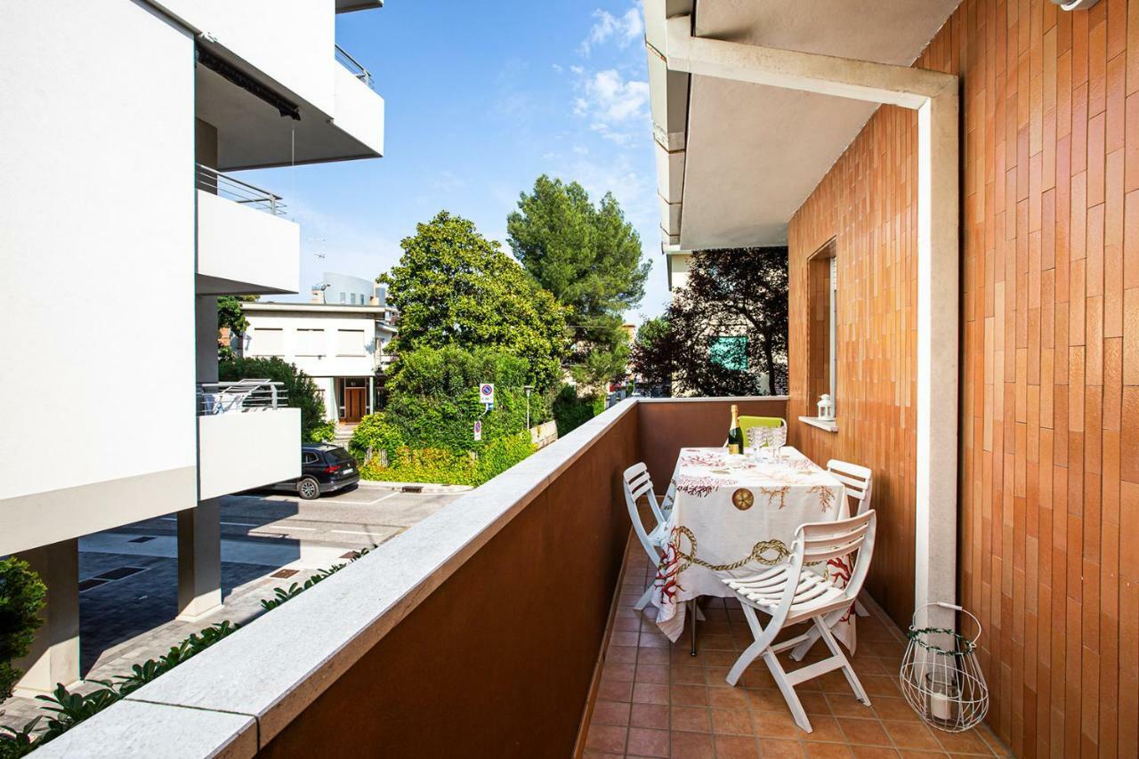 Villa Lina Lignano Sabbiadoro Exterior photo